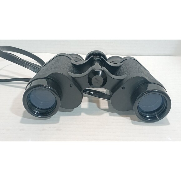 Bushnell 8x30 Binoculars 393 FT at 10000 Yds - Picture 4 of 8